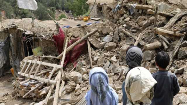 맨손으로 필사 구조작업…탈레반 “국제 사회 도움 절실”