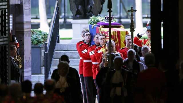 영국, 여왕 장례식에 북한 대표 초청…대사급 전망